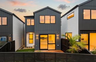 2/73 Te Taruna Drive, Milldale