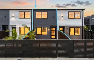 2/75 Te Taruna Drive, Milldale