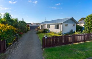 111 Makarini Street, Paraparaumu