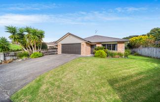 27 Willowgrange Place, Pukekohe
