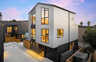 30C Tomintoul Place, Highland Park