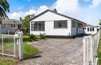 46 Caravelle Close, Mangere