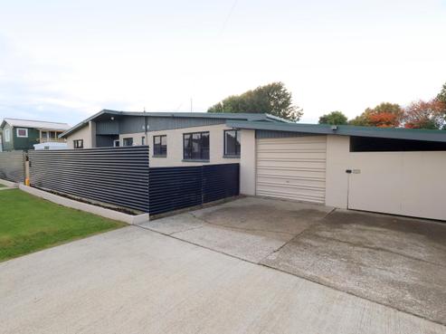166 West Street, Hawthorndale