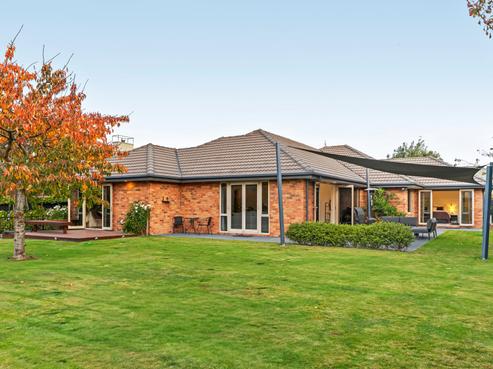 14 Hussey Road, Harewood