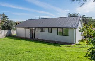 11 View Street, Maungaturoto