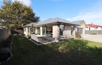 40 Queen Street, Winton