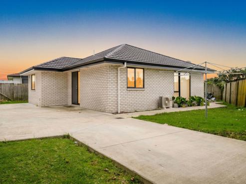 82A Finlayson Avenue, Clendon Park