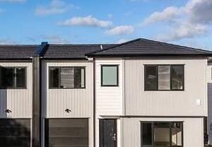 4/174B Clevedon Road, Papakura