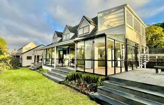 14 Rogers Avenue, Eastern Beach