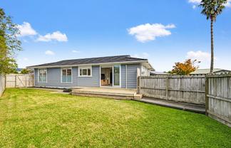 127b Bruce Mclaren Road, Henderson