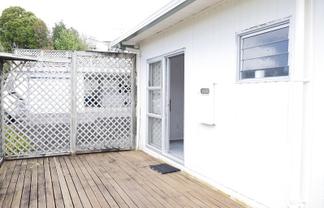 12A Rugby Place, Kamo