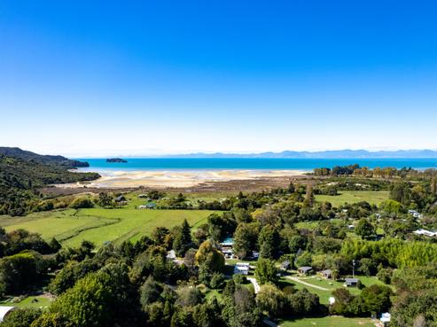 54 Harvey Road, Kaiteriteri