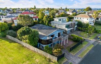 49 Spinnaker Drive, Te Atatu Peninsula