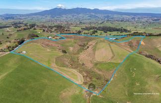 35 Grove Access Road, Karamu