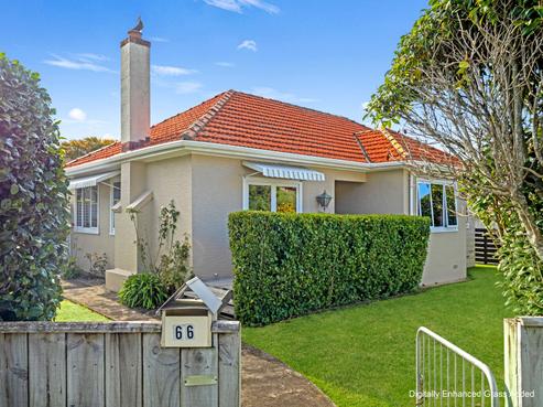 66 Great North Road, Saint Johns Hill