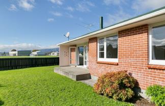 2/7 Mitre Grove, Trentham