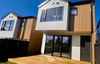 44E Sylvan Crescent, Te Atatu South