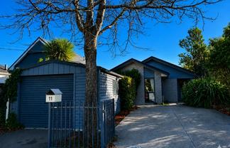 11 Braddon Street, Addington