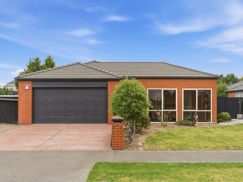 18 Harvard Avenue, Hornby