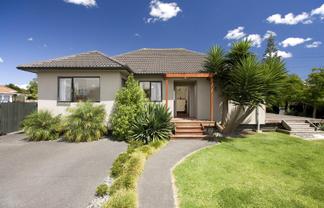 53 Anderson Avenue, Point England