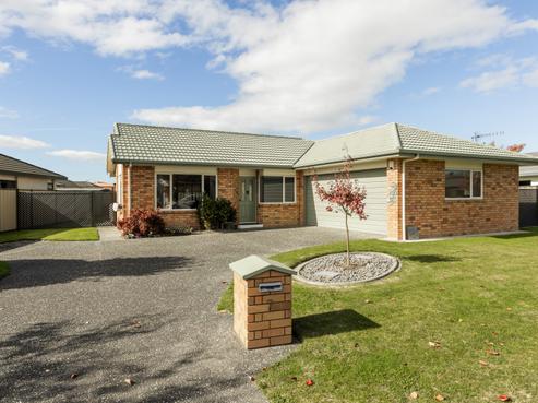 7 Forbury Way, Taradale