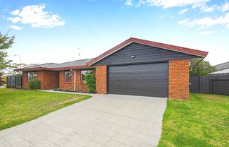 4 Glen Loch Place, Paraparaumu