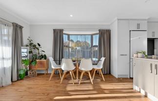 13 Bryant Road, Brightwater