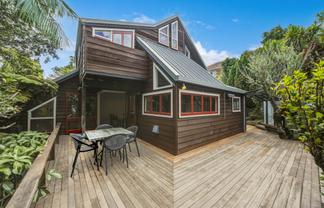 19 Beacon Avenue, Campbells Bay