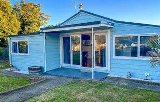 20 Shrimpton Road, Haumoana