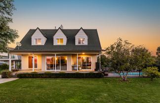 32 Lucknow Road, Havelock North