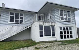 34 View Street, Maungaturoto