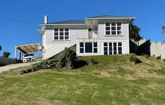 34 View Street, Maungaturoto
