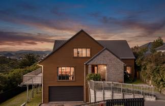 14 Carmichael Street, Johnsonville