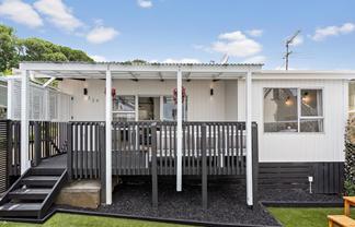 2/24 Arthur Street, Onehunga