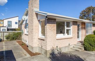 2/180 Lyttelton Street, Spreydon