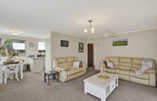 42A Norwich Ave, Spotswood