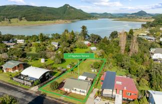 17 Ngahere Terrace, Opoutere