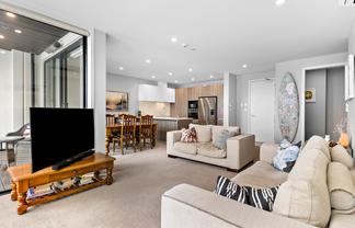 305/64 Te Oneroa Way, Long Bay