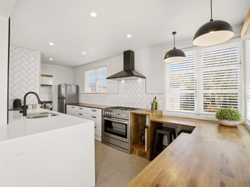 20 Robin Street, Burwood