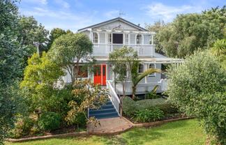350 Oaia Road, Muriwai