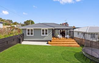 1/11 Kia Ora Road, Beach Haven