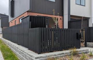 13/476 West Coast Road, Glen Eden