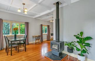 1009 Great North Road, Point Chevalier