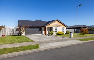 3 Fantail Avenue, Carterton