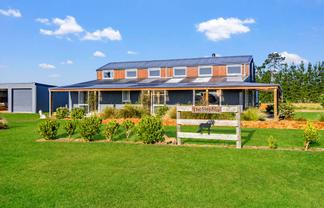 649 Birch Hill Road, Okuku