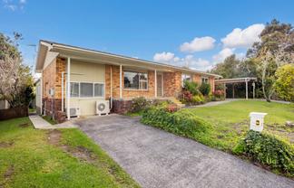 3 Anich Road, Massey