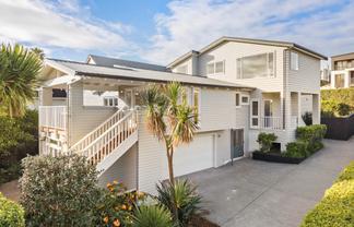 30 Rarangi Road, Saint Heliers