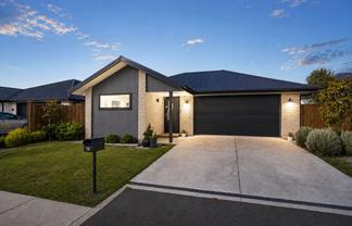 14 Northmoor Boulevard, Rolleston