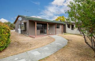 12 Ashworth Street, Alexandra