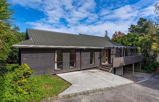 38B Heathcote Road, Castor Bay